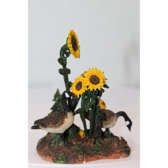 Dept 56  Village Accessory - Turkeys/Geese in the Field - Picture 7 of 8
